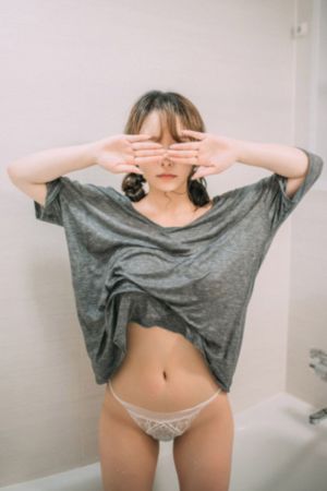 日本秋霞_HD免费观看超清